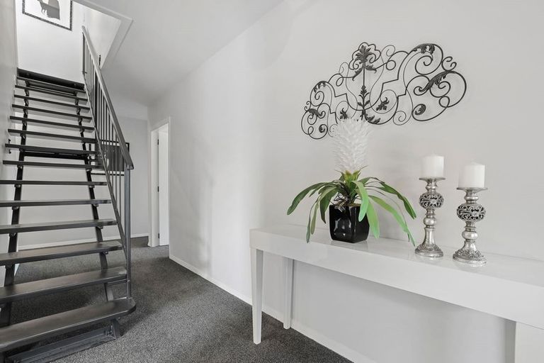 Photo of property in 6 Jed Lane, St Albans, Christchurch, 8052