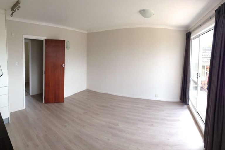 Photo of property in 6/20 Saltburn Road, Milford, Auckland, 0620