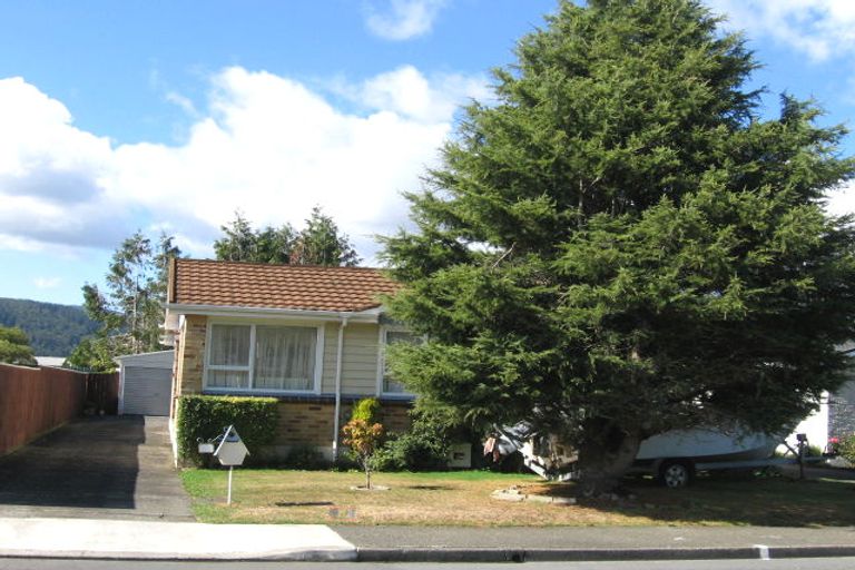 Photo of property in 80 Holdsworth Avenue, Trentham, Upper Hutt, 5018