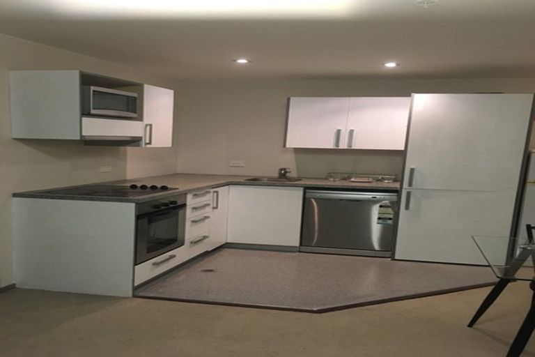 Photo of property in Dual Apartments, 108/142 Vivian Street, Te Aro, Wellington, 6011