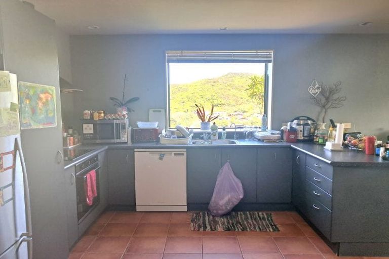 Photo of property in 1 Lydia Way, Karori, Wellington, 6012