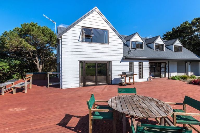 Photo of property in 1455 Awhitu Road, Pollok, Waiuku, 2684