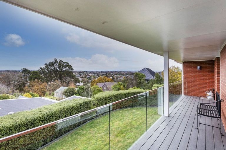 Photo of property in 40 Bengal Drive, Cashmere, Christchurch, 8022