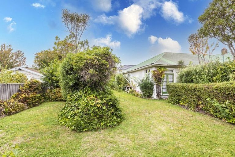 Photo of property in 28 Jacksons Road, Merivale, Christchurch, 8014