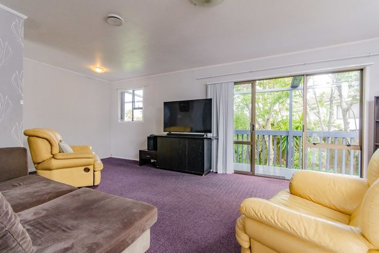 Photo of property in 436 Porchester Road, Randwick Park, Auckland, 2105