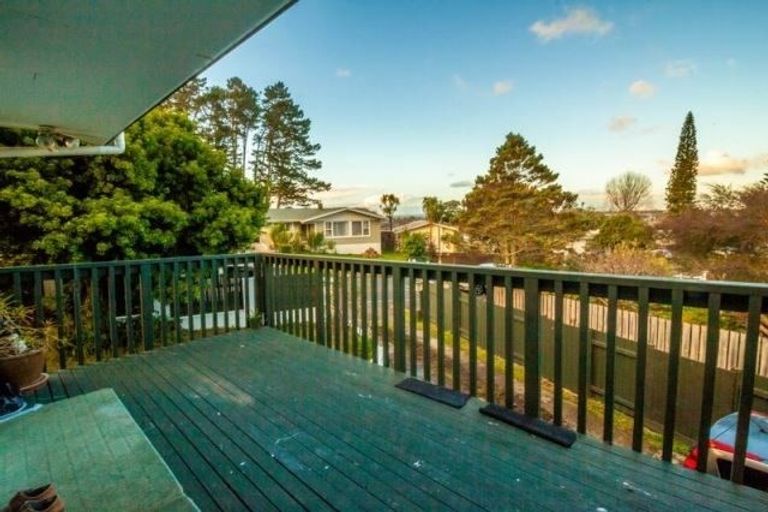 Photo of property in 19 Jillian Drive, Ranui, Auckland, 0612