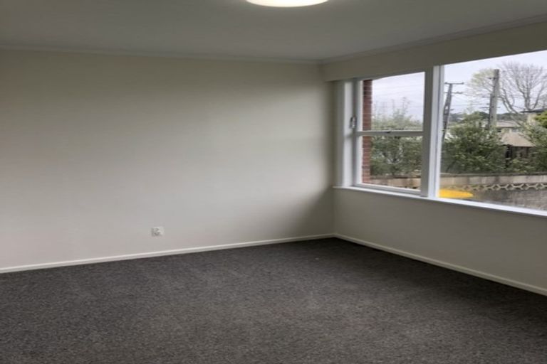 Photo of property in 1/3 Aurea Avenue, Pakuranga, Auckland, 2010