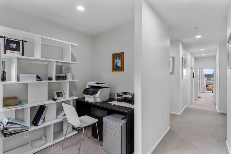 Photo of property in 106 Wainui Road, Silverdale, 0932