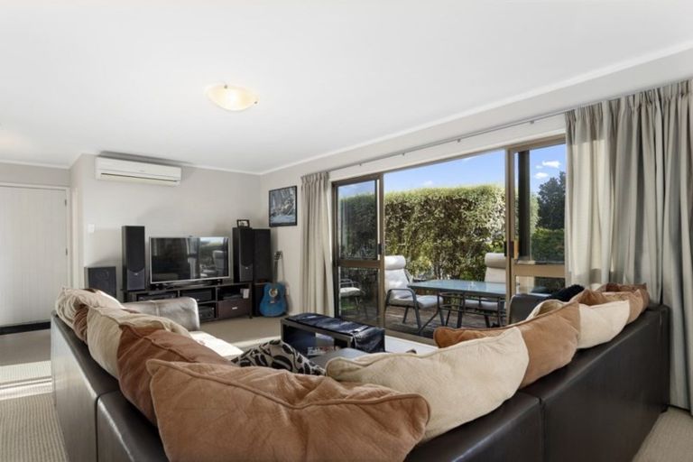 Photo of property in 34 Waikite Road, Welcome Bay, Tauranga, 3112