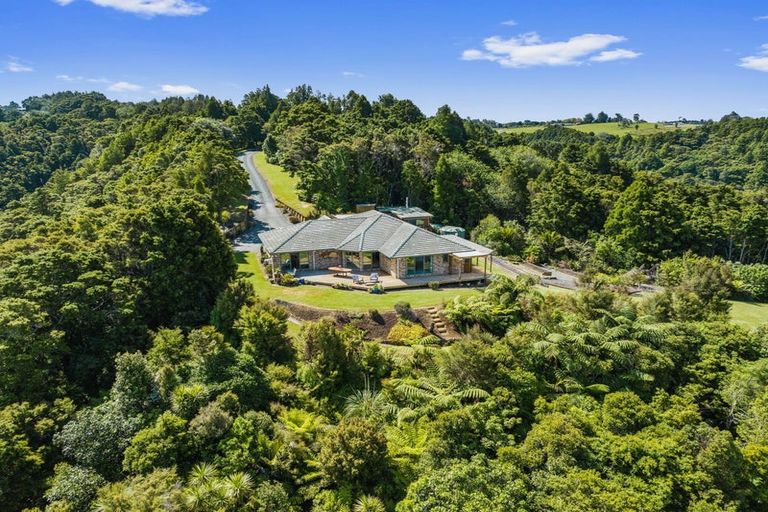 Photo of property in 126 Kohinui Road, Parua Bay, Onerahi, 0192