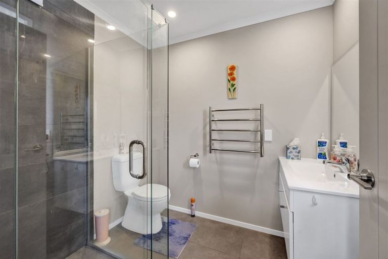 Photo of property in 54e Dillon Drive, Bell Block, New Plymouth, 4312