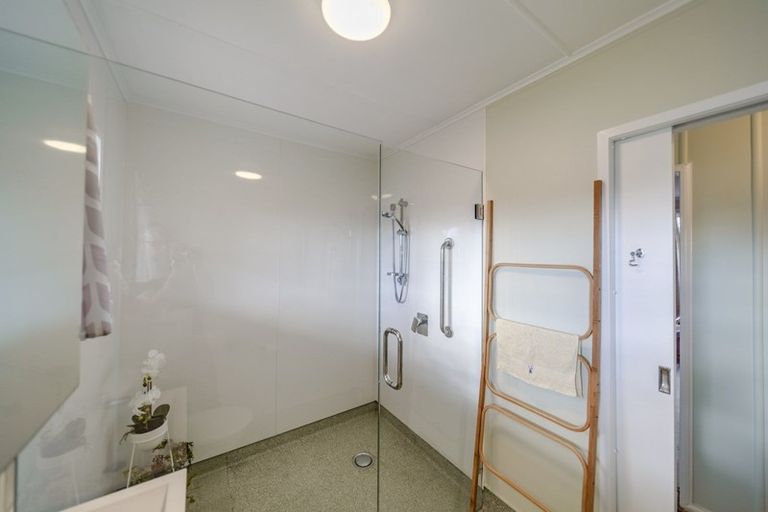 Photo of property in 11 Bell Street, Otane, 4202