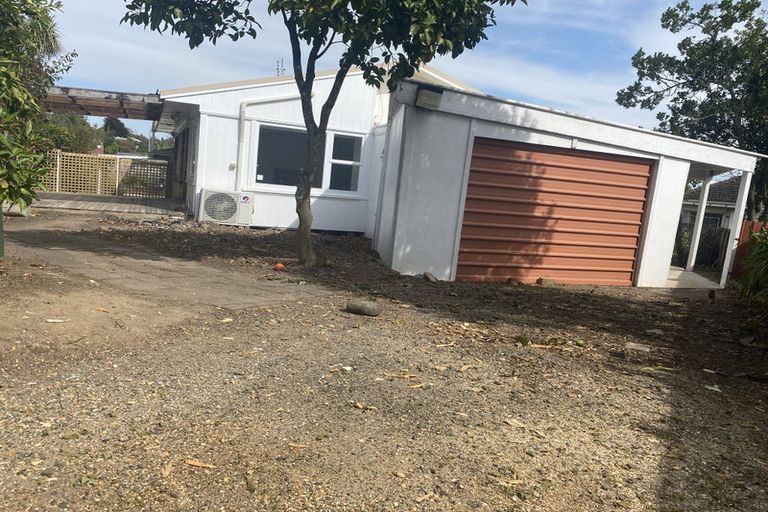 Photo of property in 11a Helena Road, Hillcrest, Hamilton, 3216