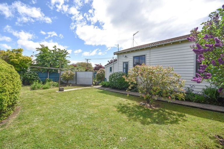 Photo of property in 1 Centre Street, Mosgiel, 9024