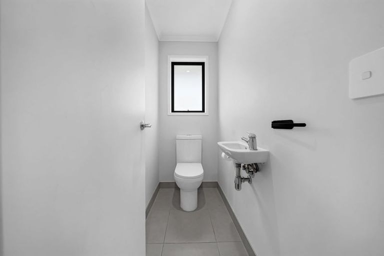 Photo of property in 24 Peacock Place, Pokeno, 2402