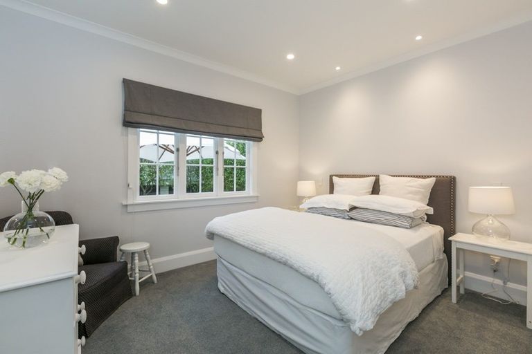 Photo of property in 9 Gillean Street, Havelock North, 4130