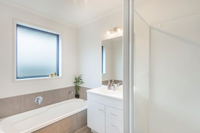 Photo of property in 7 Chadwick Place, Rototuna North, Hamilton, 3210