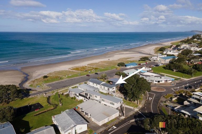 Photo of property in 32 The Terrace, Waihi Beach, 3611