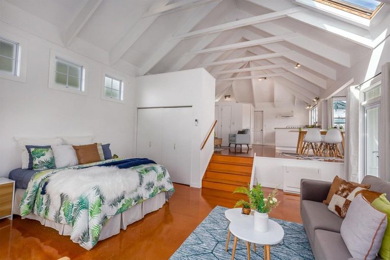 Photo of property in 31 Huanui Street, Ranui, Porirua, 5024