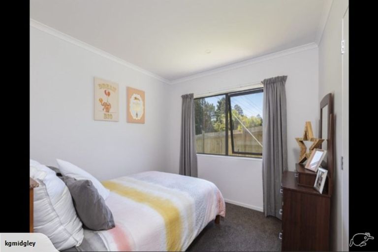 Photo of property in 10 Manuka Close, Mangawhai, 0505