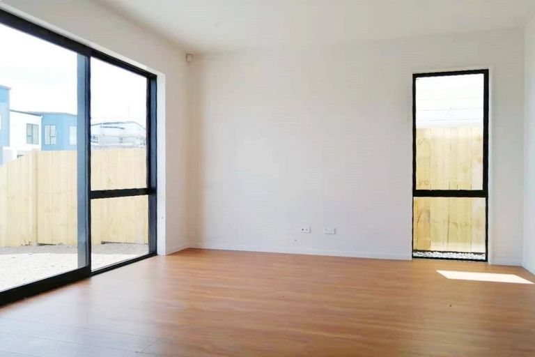 Photo of property in 57 Bellbird Street, Papakura, 2110