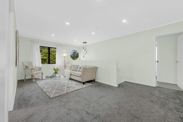 Photo of property in 3 Mimosa Place, Half Moon Bay, Auckland, 2012