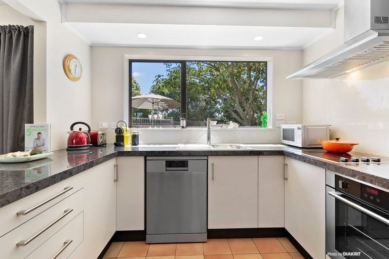 Photo of property in 28a Rexwood Street, Carterton, 5713