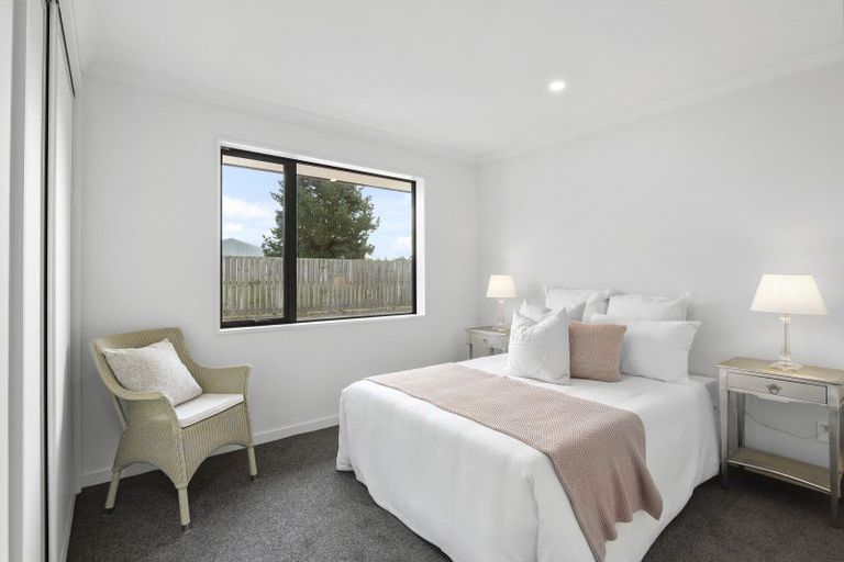 Photo of property in 29 Cressy Place, Darfield, 7510