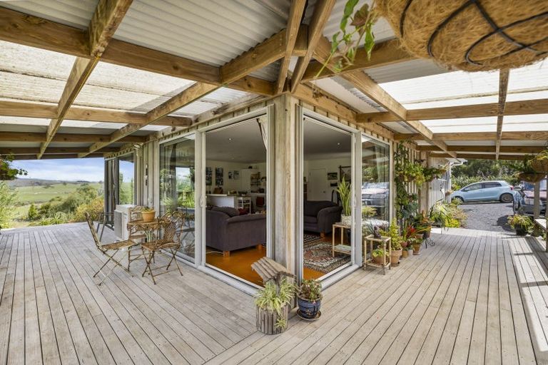 Photo of property in 39 Lara Lane, Kaiwaka, 0573