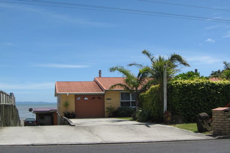 Photo of property in 89 Torkar Road, Clarks Beach, 2122