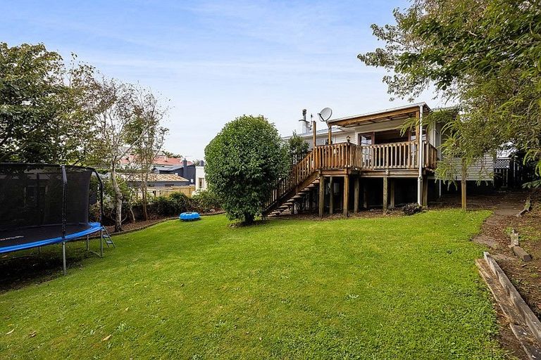 Photo of property in 542 Devon Street West, Blagdon, New Plymouth, 4310