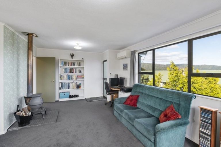 Photo of property in 63b Lord Street, Stokes Valley, Lower Hutt, 5019