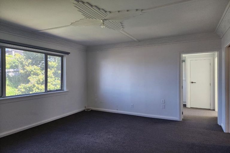 Photo of property in 157 Molesworth Street, New Plymouth, 4312
