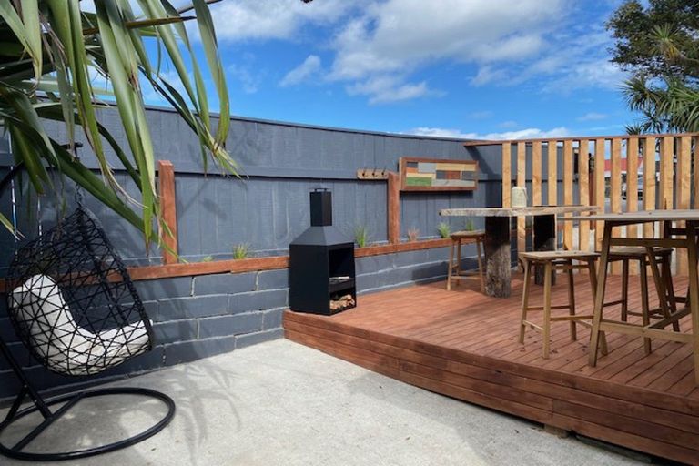 Photo of property in 22a Kapiti Road, Paraparaumu, 5032