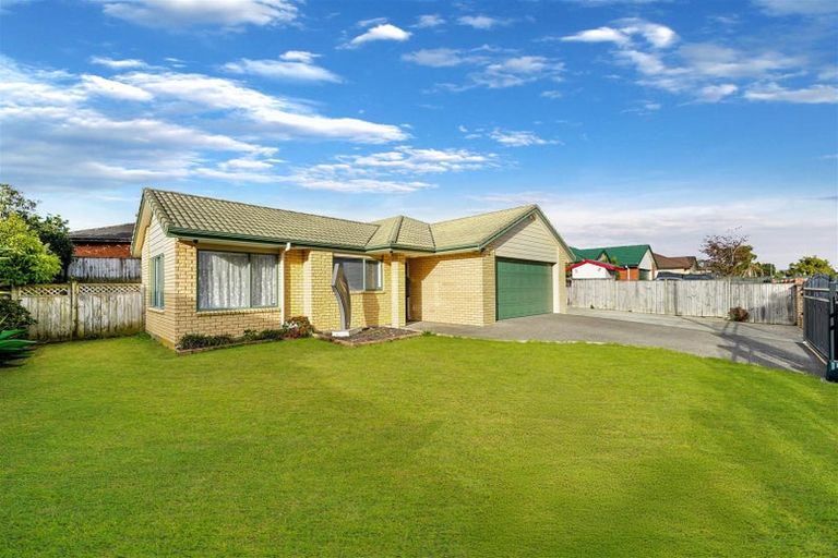Photo of property in 335 Mahia Road, Weymouth, Auckland, 2103