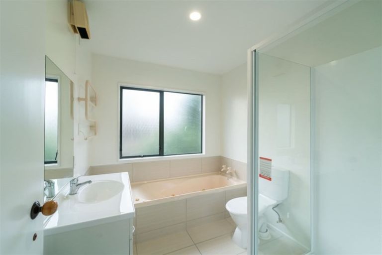 Photo of property in 18 Kotare Street, Fendalton, Christchurch, 8041