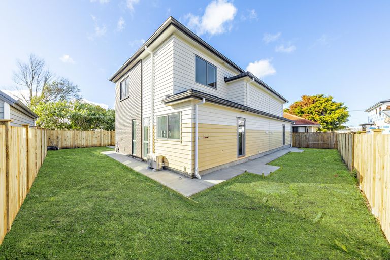 Photo of property in 28b Fernaig Street, Papakura, 2110