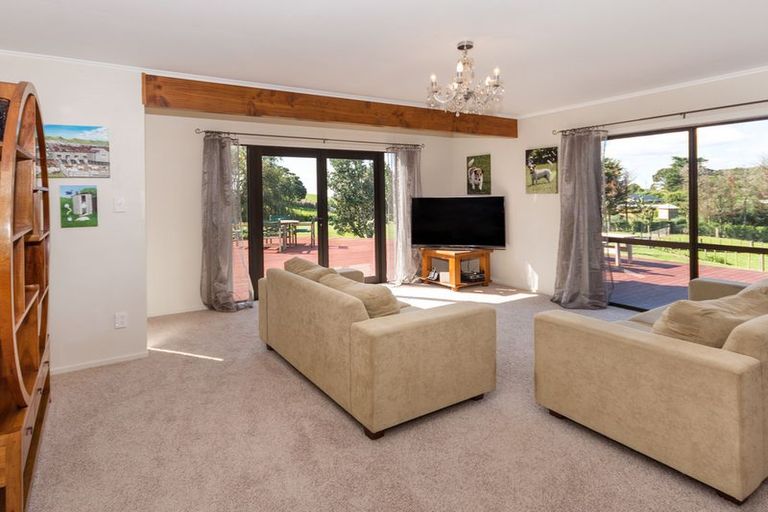 Photo of property in 1455 Awhitu Road, Pollok, Waiuku, 2684