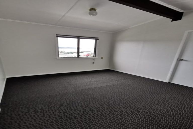 Photo of property in 10 Korokoro Road, Korokoro, Lower Hutt, 5012