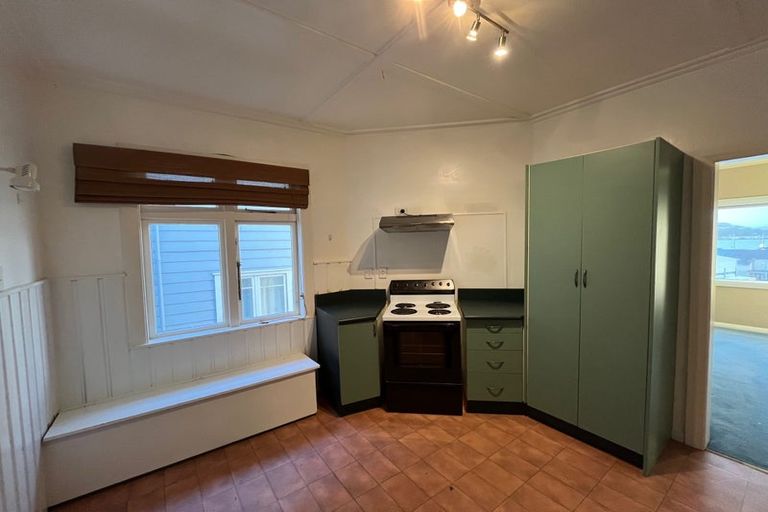 Photo of property in 204 Rongotai Road, Rongotai, Wellington, 6022