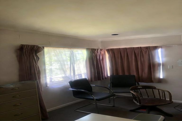 Photo of property in 171a Broderick Road, Johnsonville, Wellington, 6037