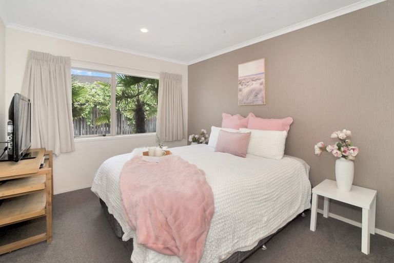 Photo of property in 74a Simpson Road, Papamoa Beach, Papamoa, 3118