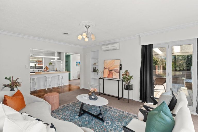 Photo of property in 57 Liverton Crescent, Bishopdale, Christchurch, 8053