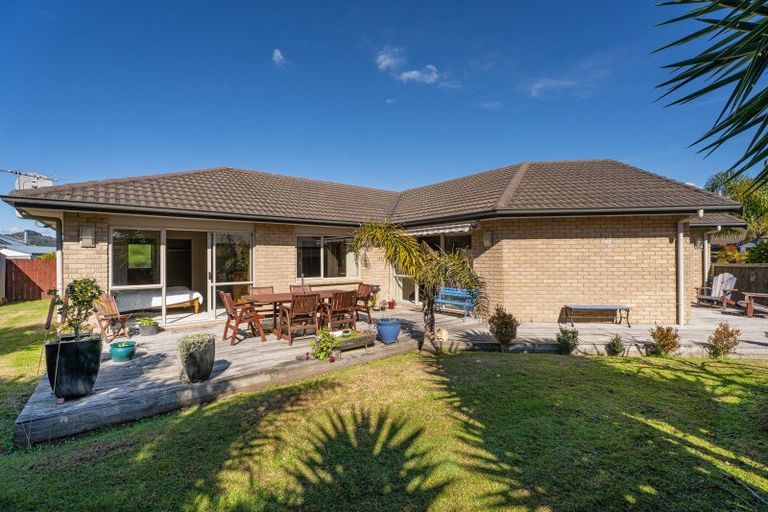 Photo of property in 28 Park Lane, Whitianga, 3510