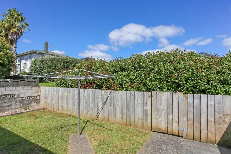 Photo of property in 144b Edinburgh Street, Pukekohe, 2120