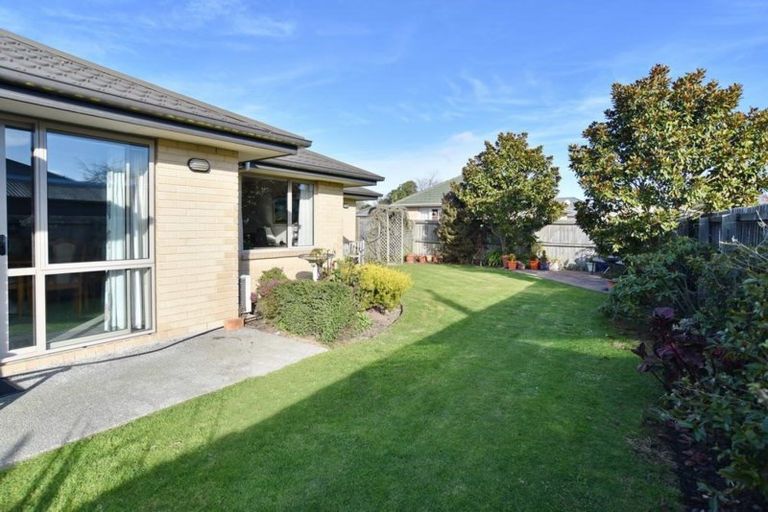 Photo of property in 40 Richill Street, Belfast, Christchurch, 8051