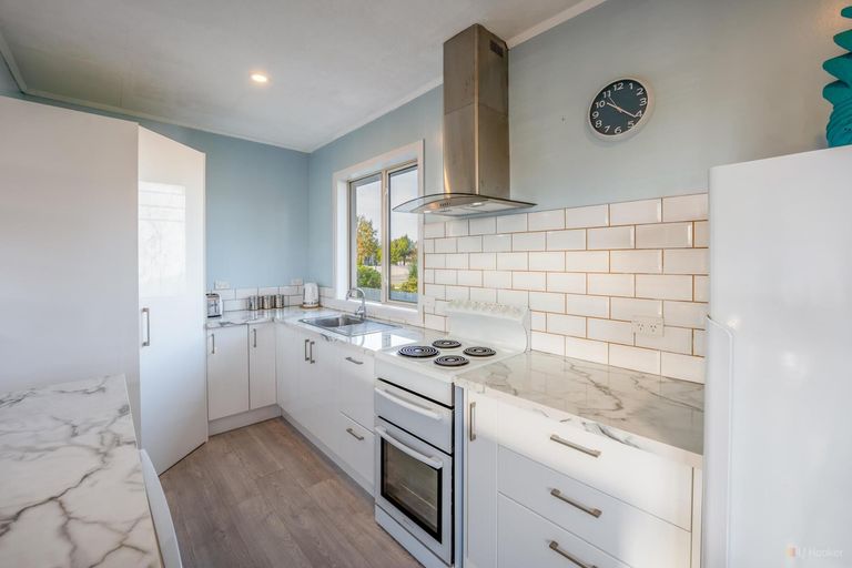 Photo of property in 26 Rhodes Street, Waimate, 7924