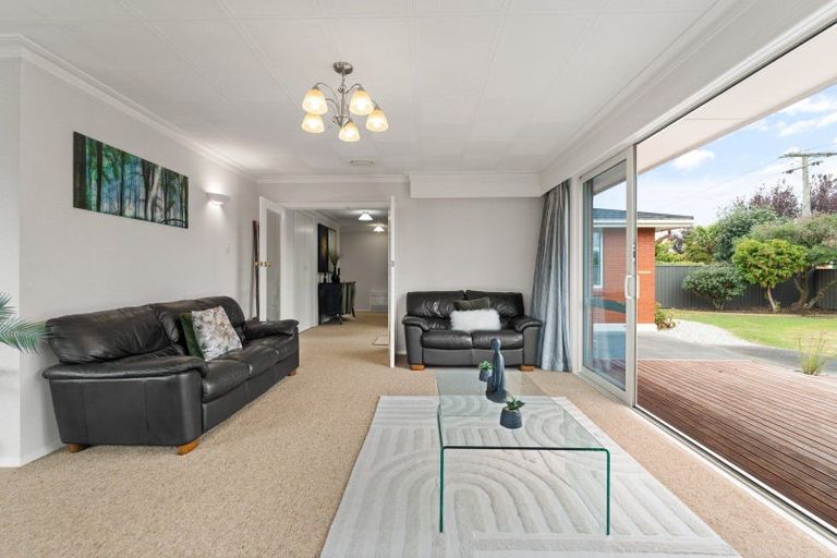 Photo of property in 32 Severn Street, Mosgiel, 9024