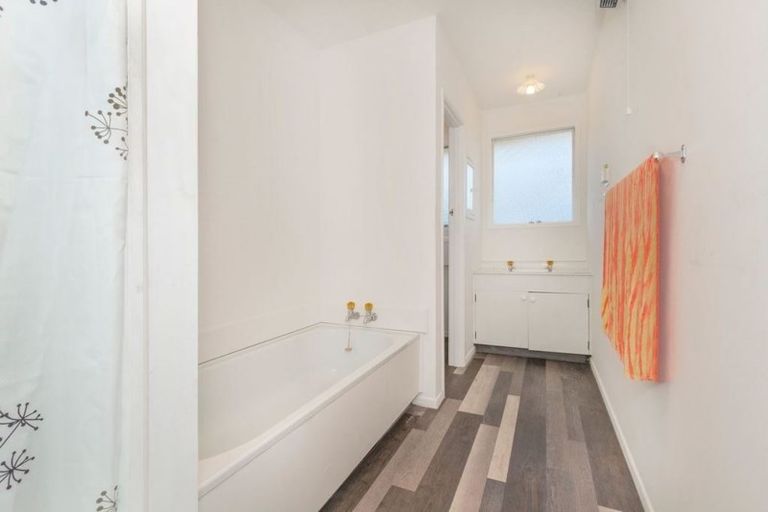 Photo of property in 2/6 Jade Place, Parklands, Christchurch, 8083