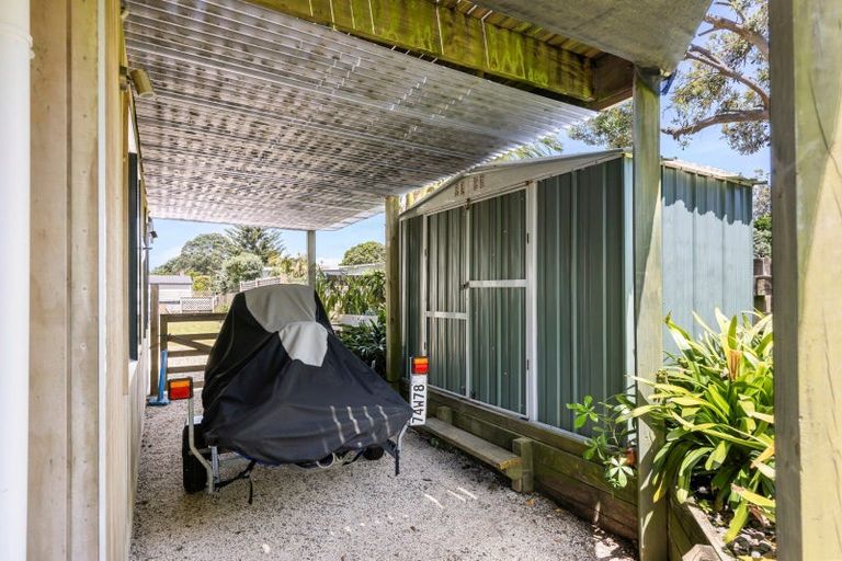 Photo of property in 292b Seaforth Road, Waihi Beach, 3611